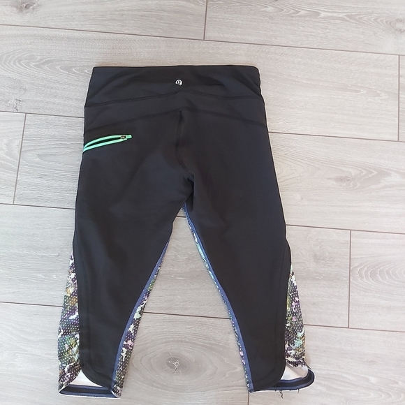 Lululemon Special Edition Leggings - Picture 4 of 4
